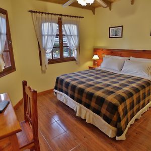 Habitación Clásica con Cama King